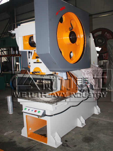 40噸國標(biāo)機(jī)械沖床