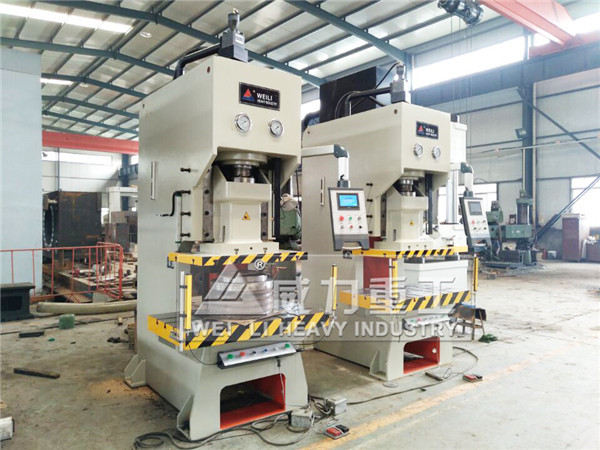 多臺(tái)數(shù)控系統(tǒng)高精度液壓沖床現(xiàn)貨