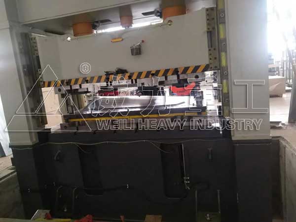 沖壓成型工藝過程